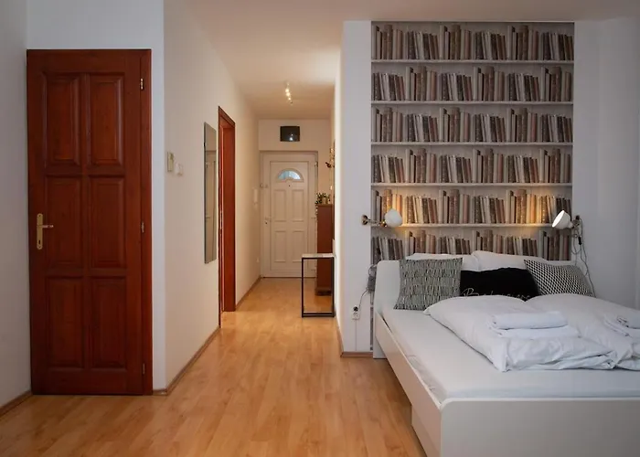 Bul19 Cozy Nest With Free Parking Lejlighed Budapest