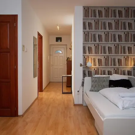 Bul19 Cozy Nest With Free Parking Daire Budapeşte